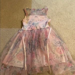 Gorgeous floral size 6 dress